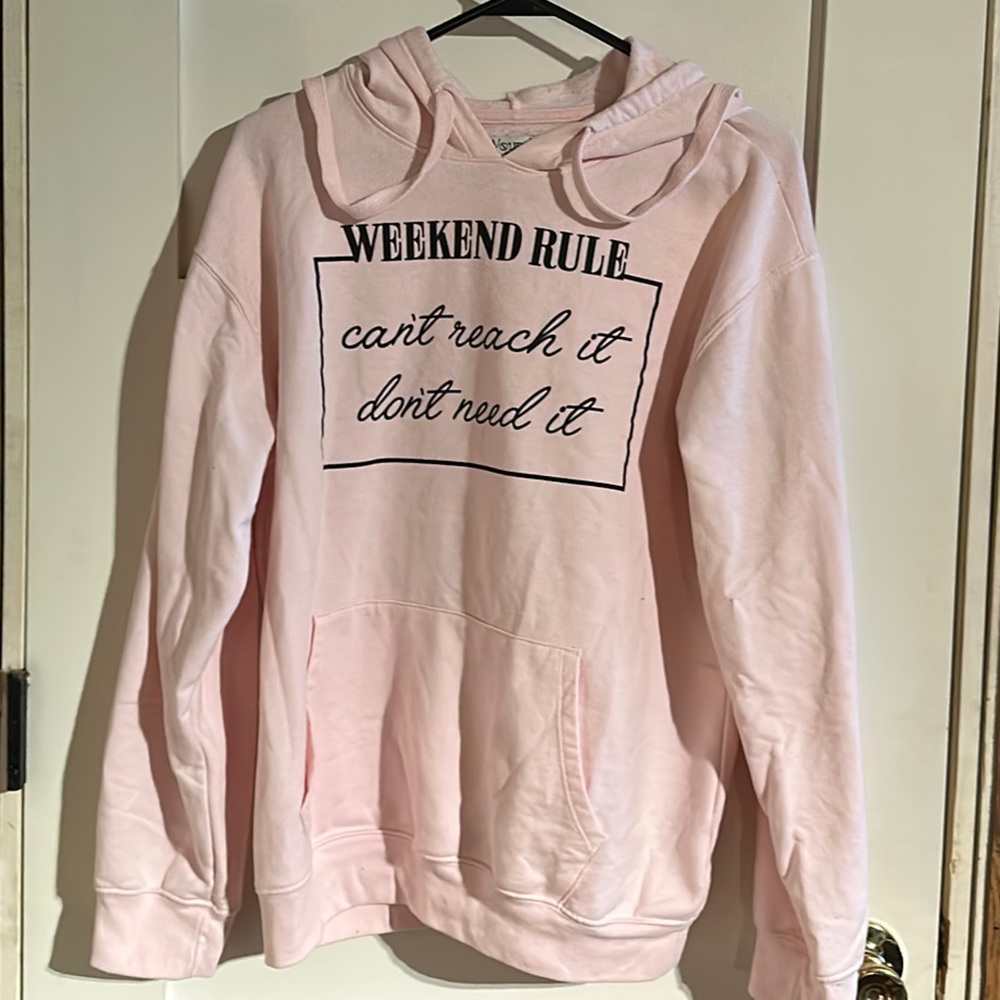 NWOT Pink weekend hoodie Sz L
